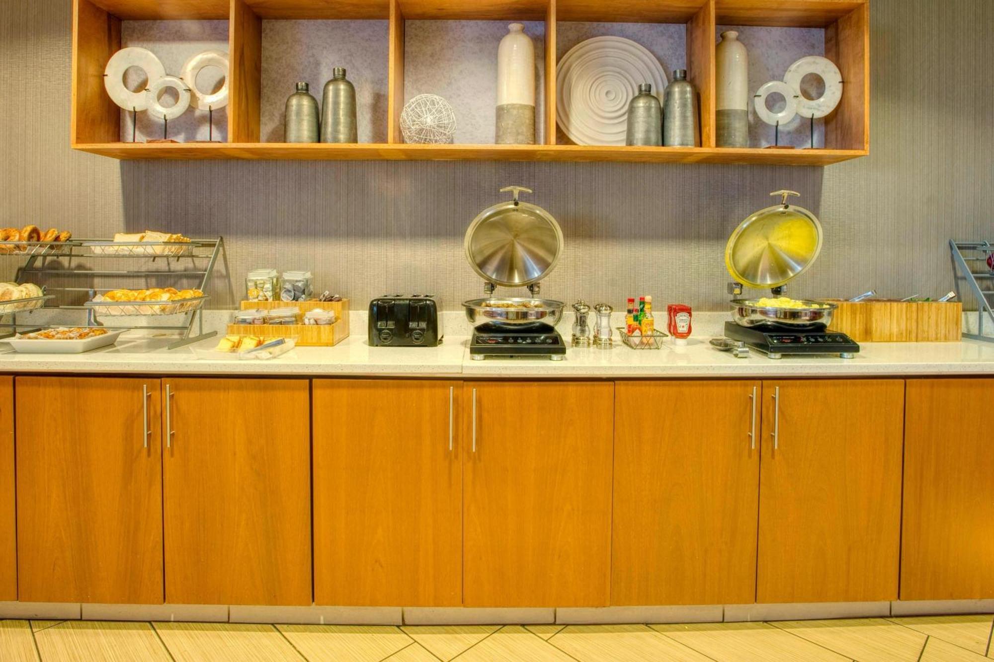 Springhill Suites By Marriott Lawrence Downtown Zewnętrze zdjęcie