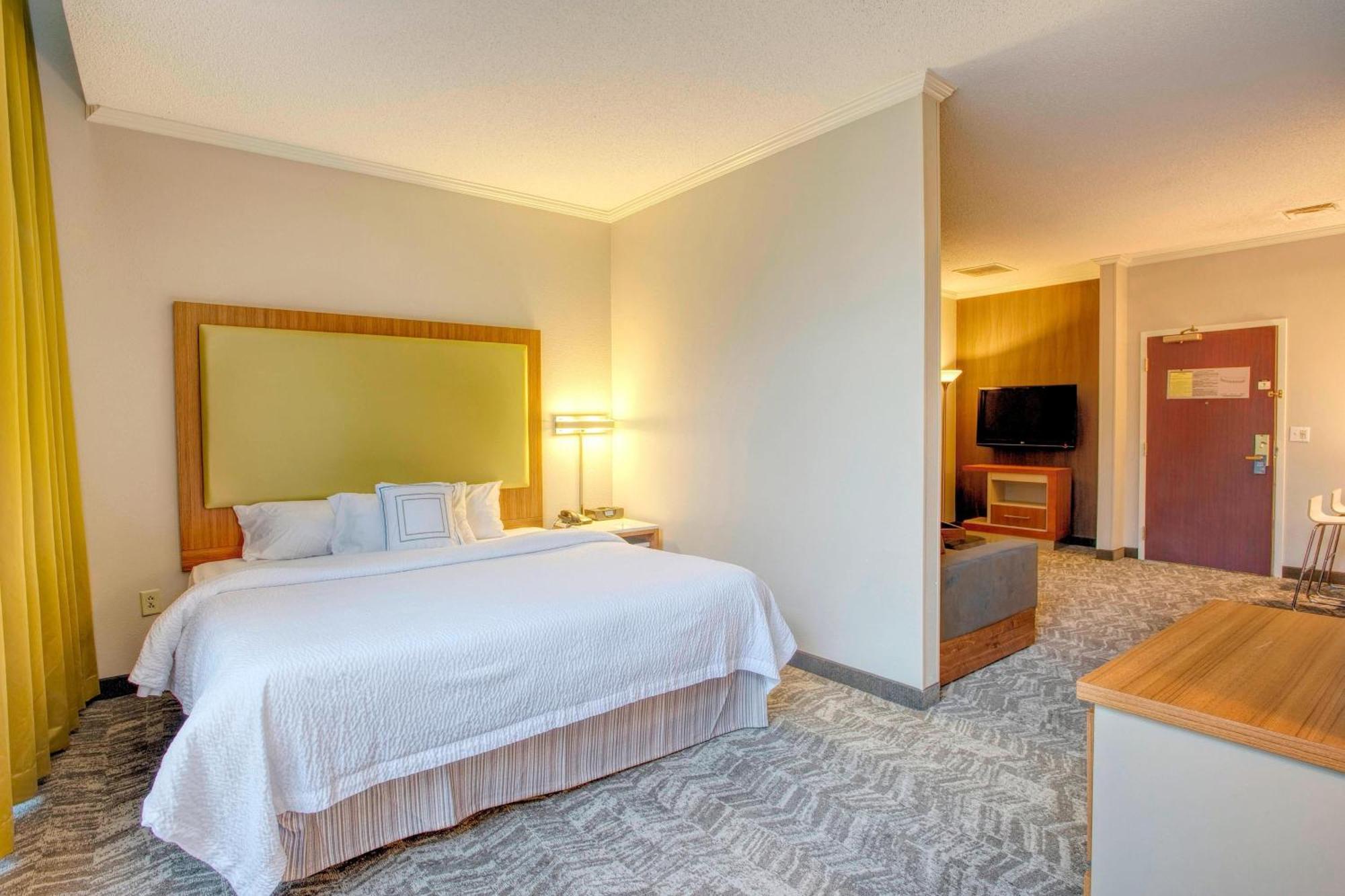 Springhill Suites By Marriott Lawrence Downtown Zewnętrze zdjęcie