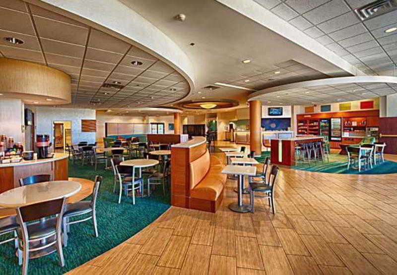 Springhill Suites By Marriott Lawrence Downtown Restauracja zdjęcie